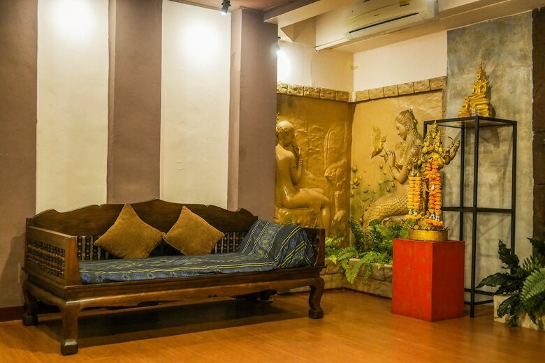 Hotel Porwa House