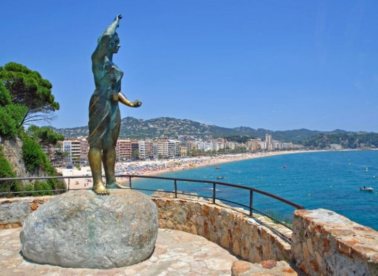 Villa In Lloret de Mar - 104840 By Mo Rentals