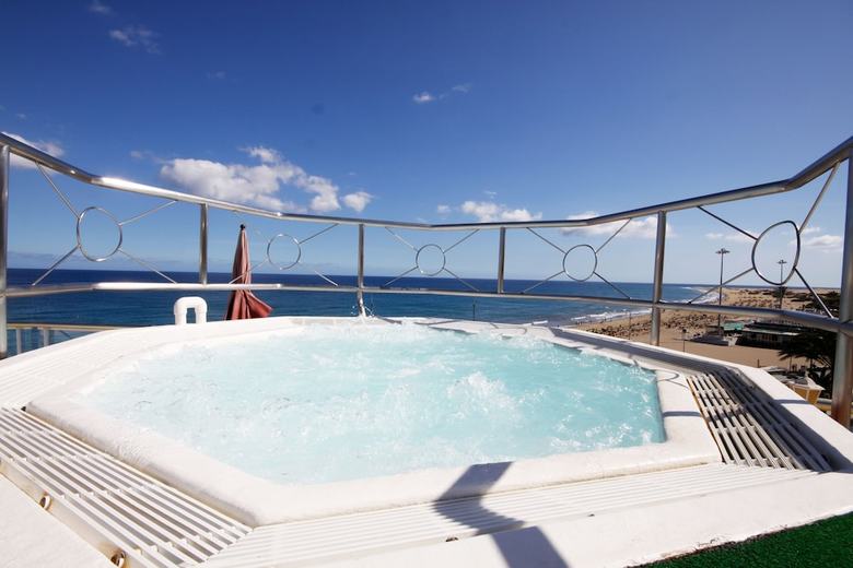 Aparthotel Atlantic Beach Club