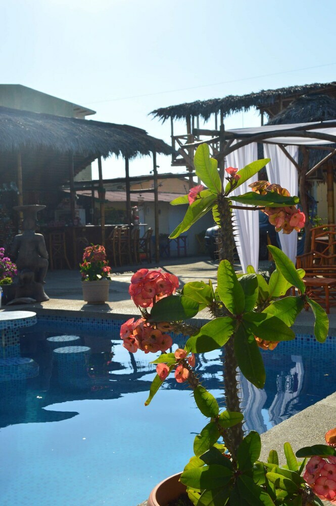 Hotel The Cottages By The Sea