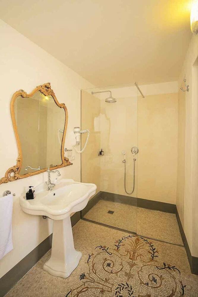 Bed & Breakfast Relais Monastero Santa Teresa