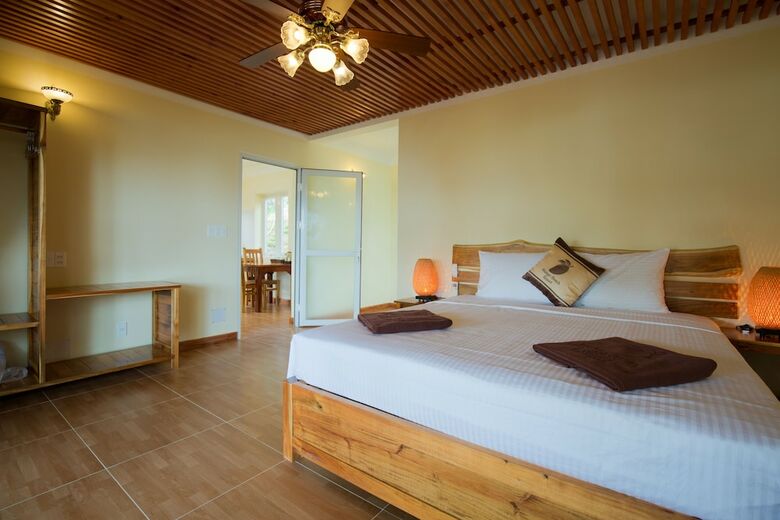 Hotel Mango Beach Resort