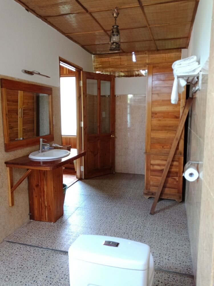 Hotel Mango Beach Resort