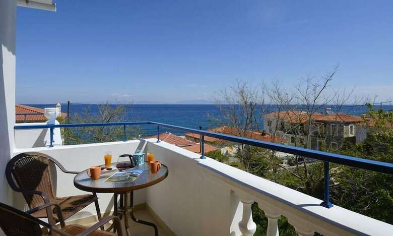 Aparthotel Zafiria Apartments