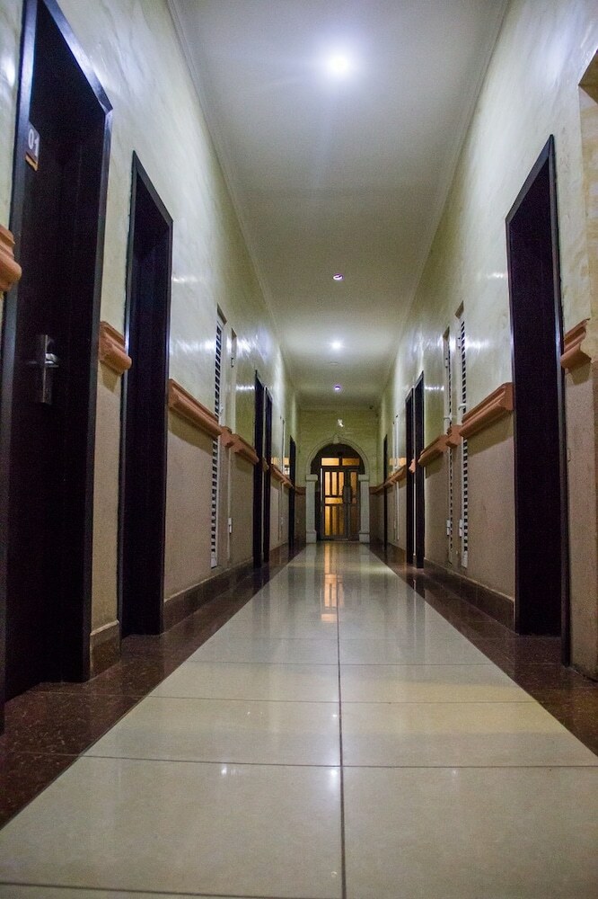 Hotel Rita's Events And Suites
