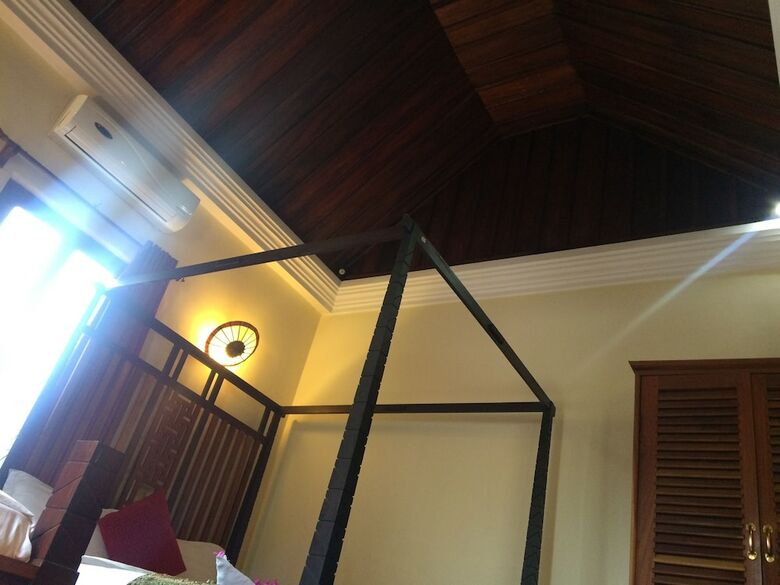 Hotel Chaluenxay Villa