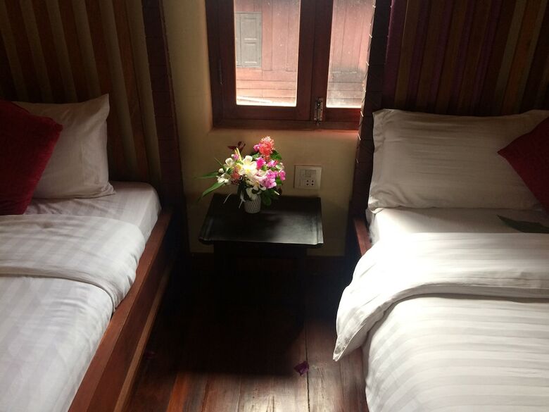 Hotel Chaluenxay Villa