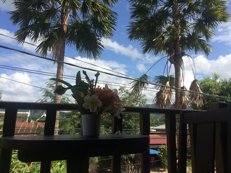 Hotel Chaluenxay Villa