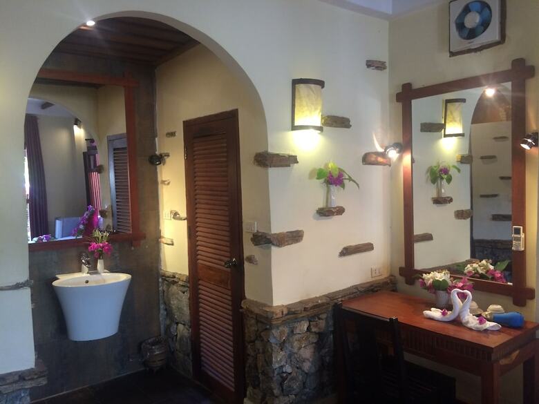 Hotel Chaluenxay Villa