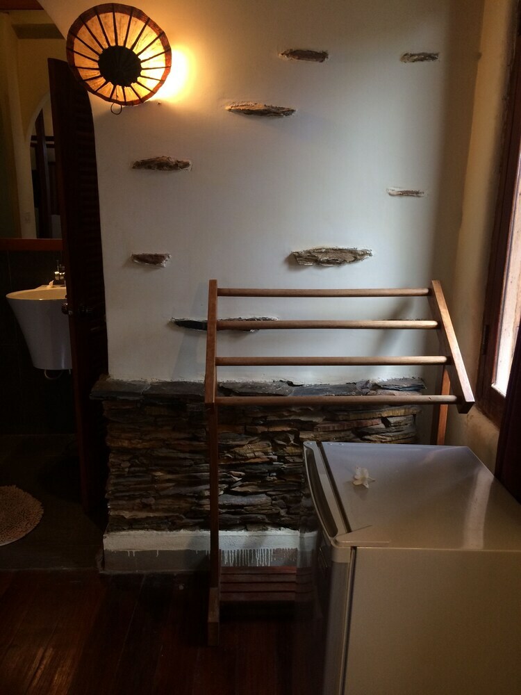 Hotel Chaluenxay Villa