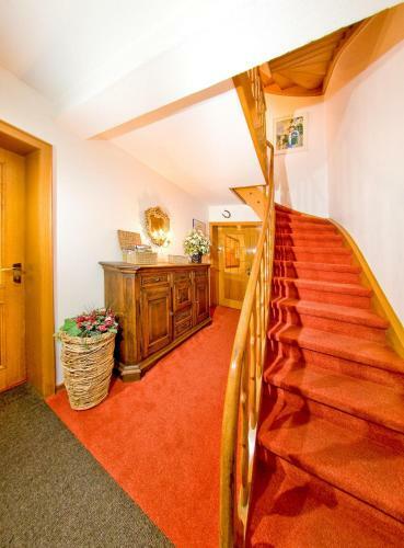 Hostal Hotel-pension Haus Erna