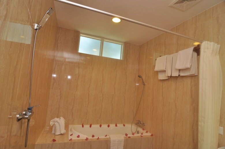 Kaytumadi Dynasty Hotel