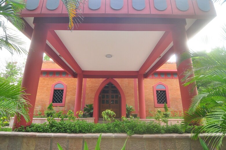 Kaytumadi Dynasty Hotel