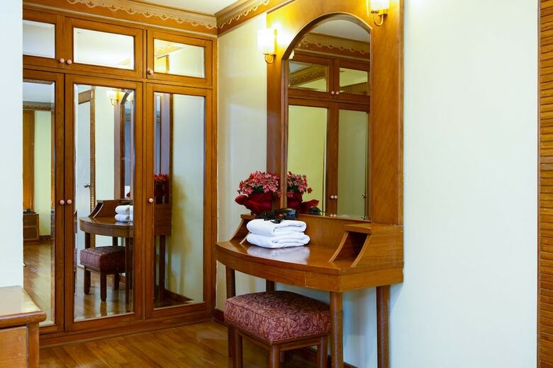 Hotel Town In Town Garden Resort