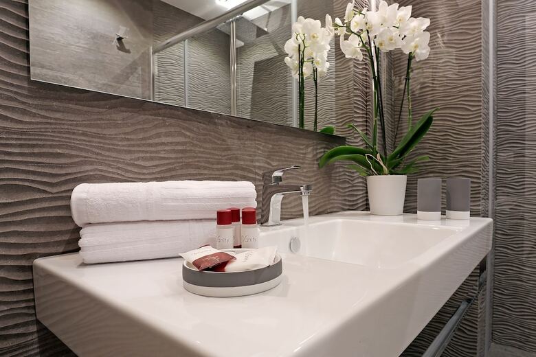 Hotel Spagna Art & Suites - Daplace Collection