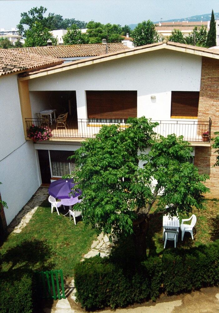 Rv Hotels Apartamentos Benelux