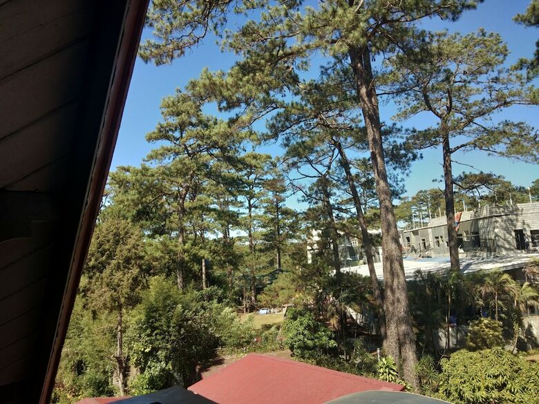 Safari Lodge Baguio By Log Cabin Hotel
