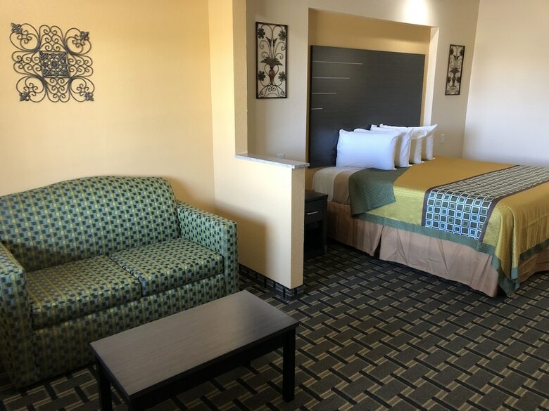 Hotel Homegate Inn And Suites