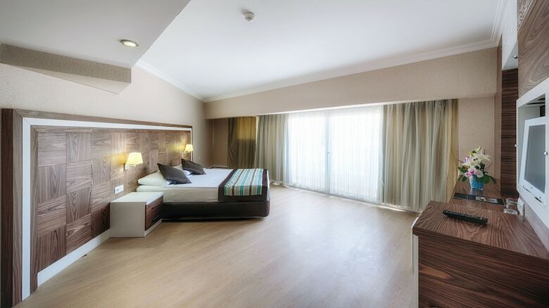 Hotel Royal Towers Resort - All Inclusive
