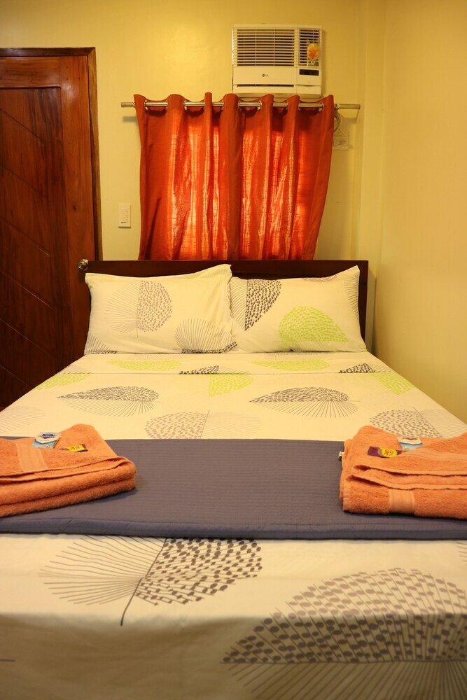 Hostal Ea Apartelle - Metro Vigan