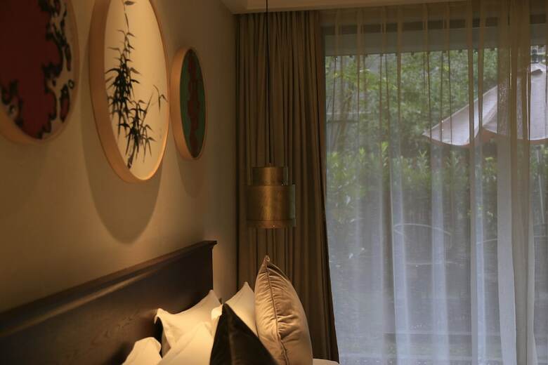 Hotel Seclusive Life In Jiangnan ?canal Yard
