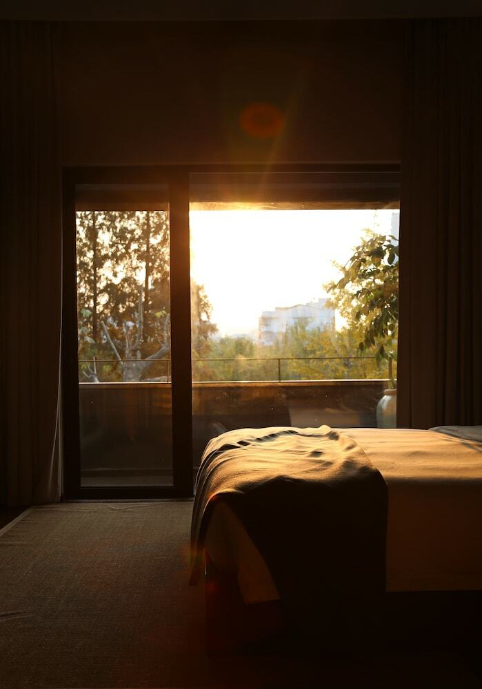 Hotel Seclusive Life In Jiangnan ?canal Yard