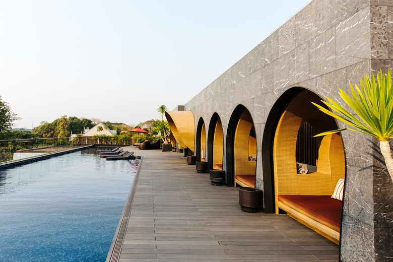 Hotel X2 Chiang Mai Riverside Resort