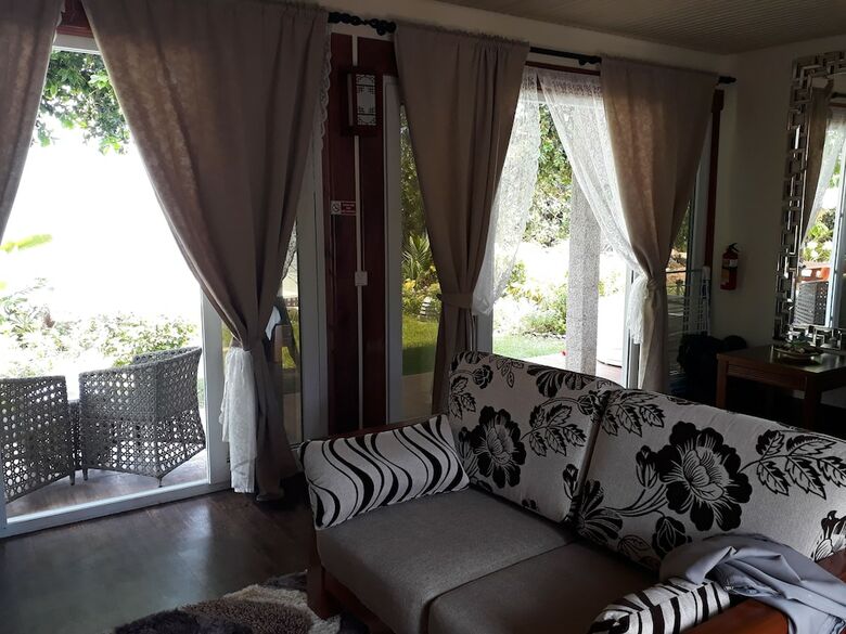 Hotel La Digue Luxury Beach Bungalow