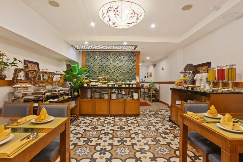 Hanoi Golden Holiday Hotel