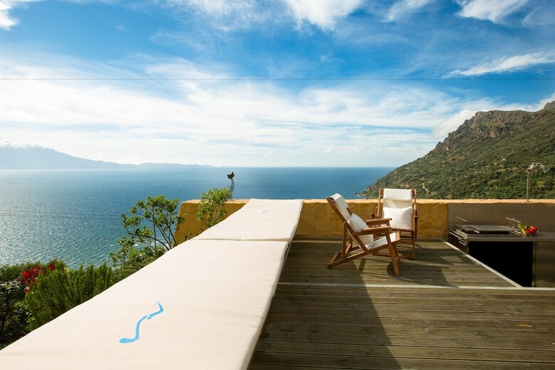 Ravdoucha Epavlis - Villa Athina