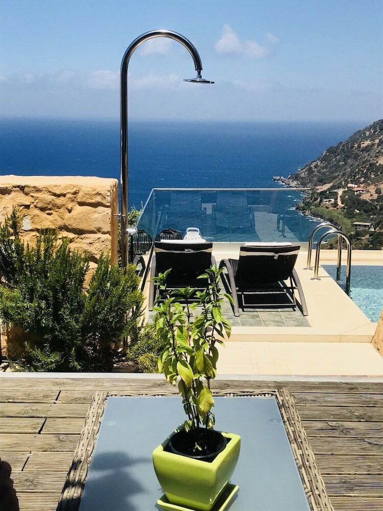 Ravdoucha Epavlis - Villa Athina