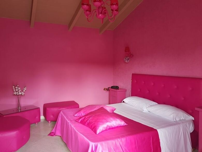Posada Hotel & Resort Bee Queen
