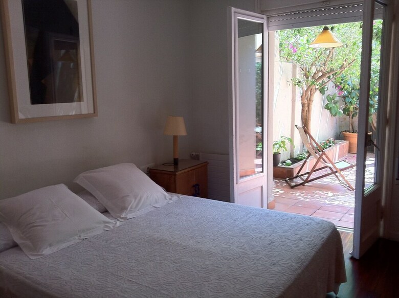 Apartamentos Suitur Courtyard House