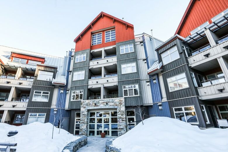 Lake Placid Lodge By Whiski Jack