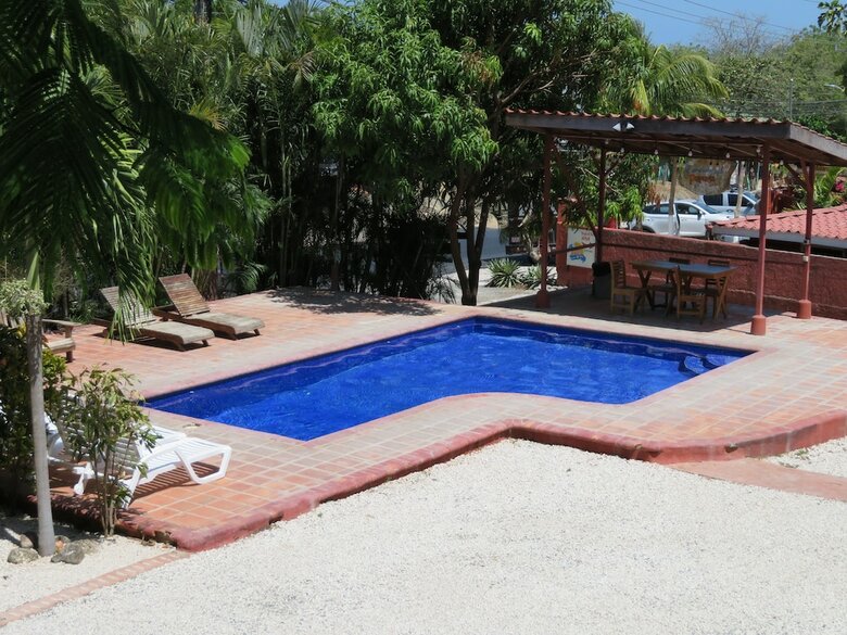 Hotel Cabinas Diversion Tropical