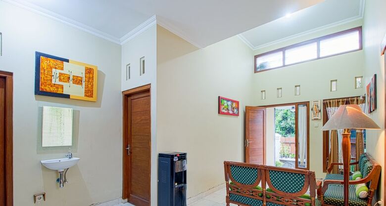 Hotel Zen Rooms Mj Timoho