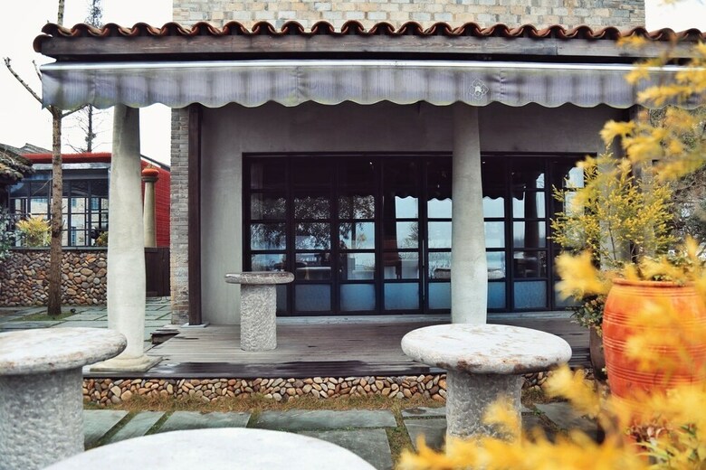 Hotel Seclusive Life In Landscape