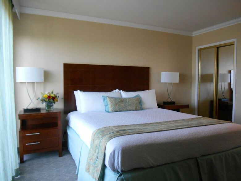 Hotel Carmel Bay View Inn