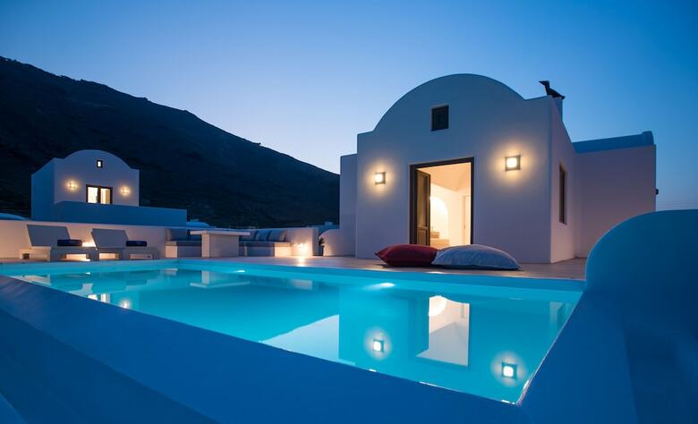 Azar Villas