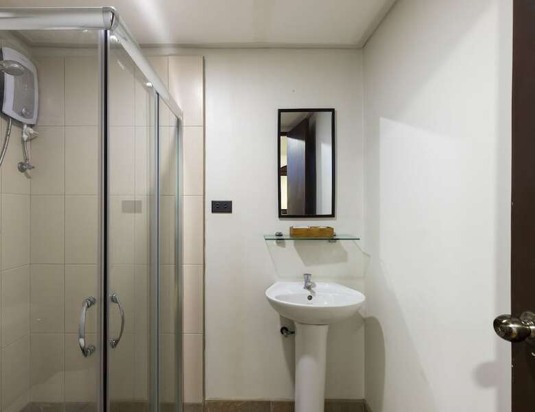 Hotel Zen Rooms Metro Vigan Annex