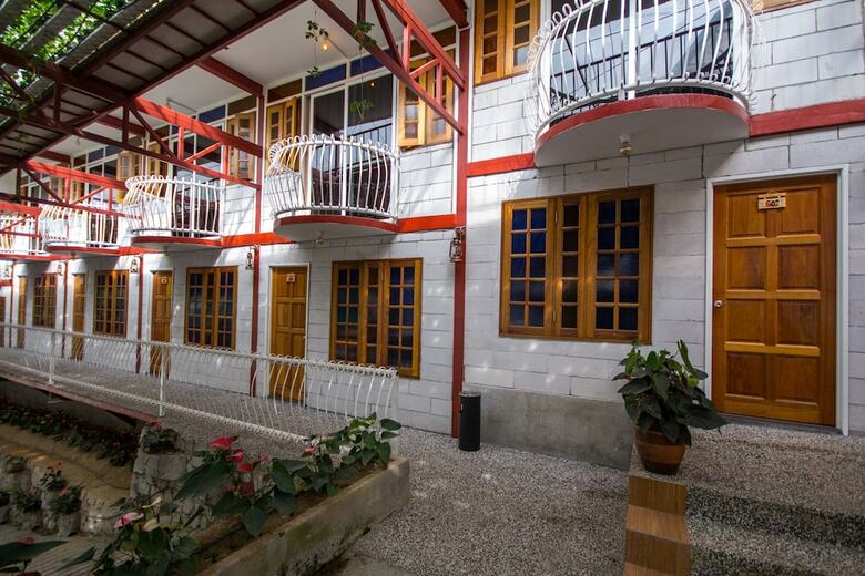 Hotel Kea Garden Guesthouse