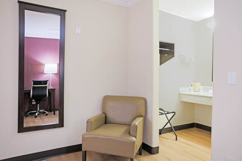 Hotel Mcallen Airport South
