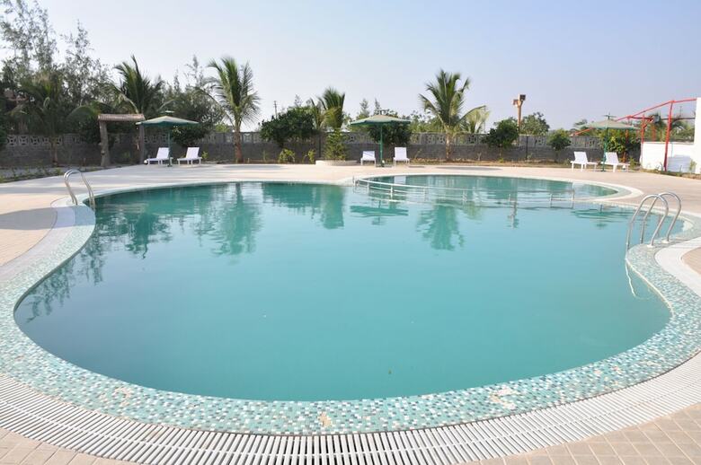 Hotel Goverdhan Greens Resort Dwarka