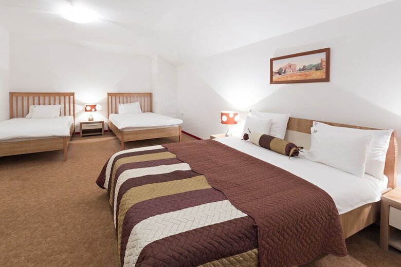 Garni Hotel Villa Family