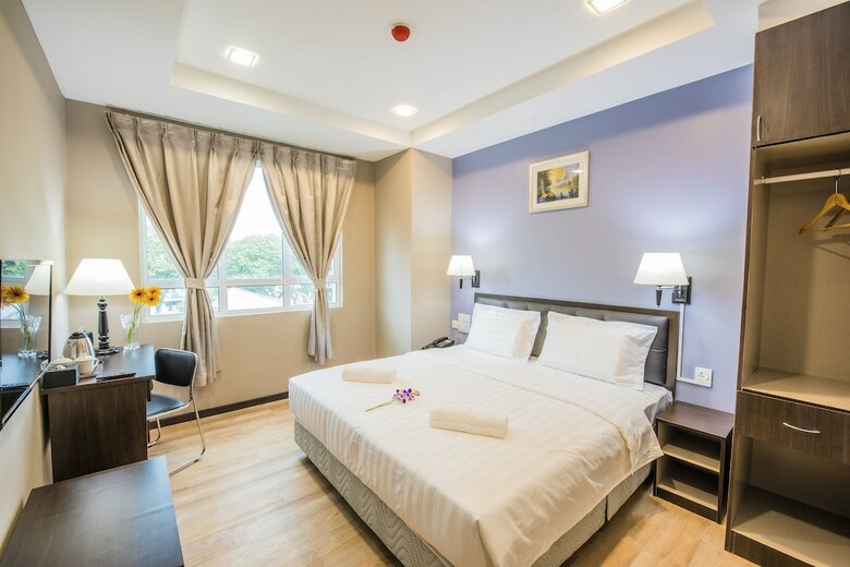 Inhotel Inanam Kota Kinabalu