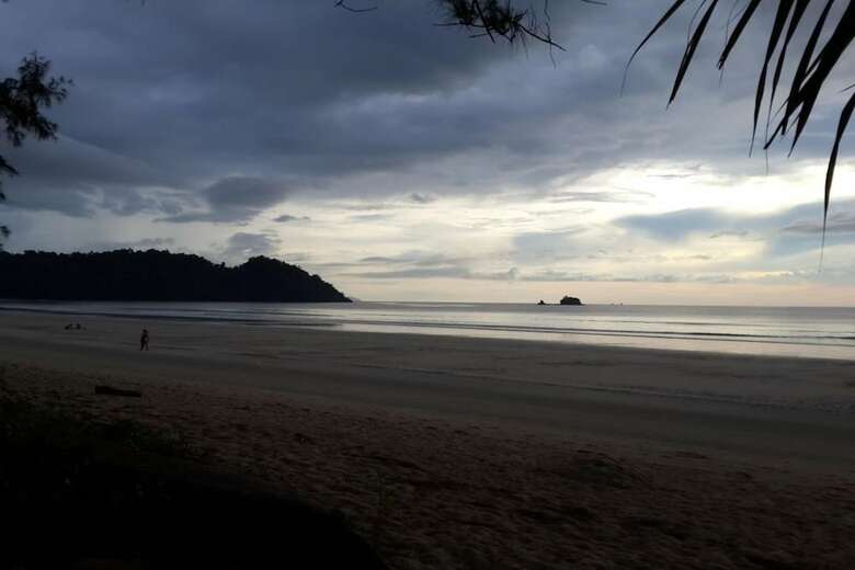 Hotel Phayam Coconut Beach Resort