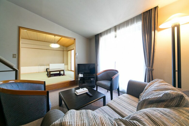 Kishu Tetsudou Karuizawa Hotel