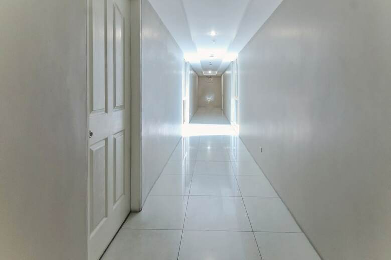 Oyo 105 Melbourne Suites Hotel