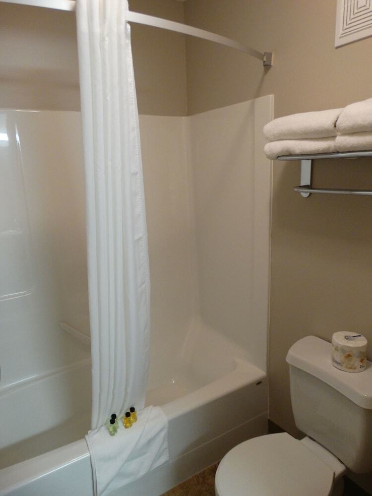 Motel R & R Inn