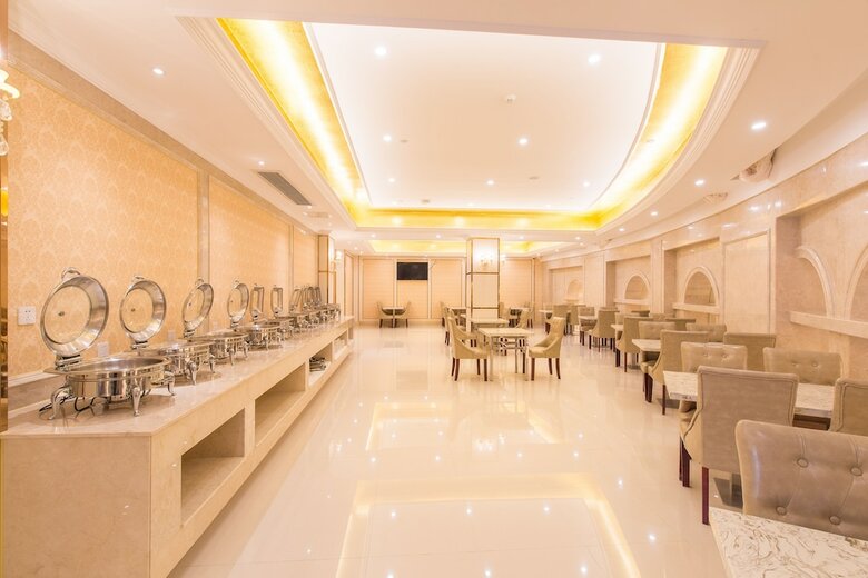 Royale International Hotel